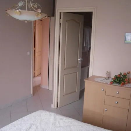 Domaine De La Pendule Frühstückspension 3*